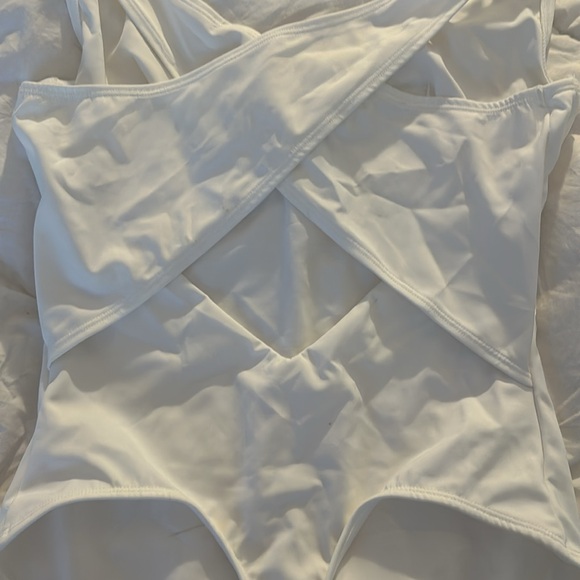 Body suit/ shapewear new without tags super cute. If I had the body, I want it - Picture 8 of 9